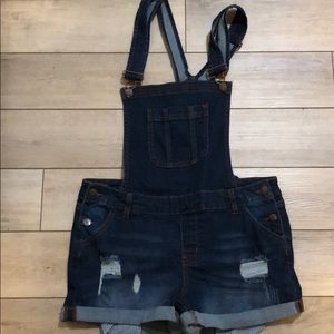 Fashion nova overalls size medium